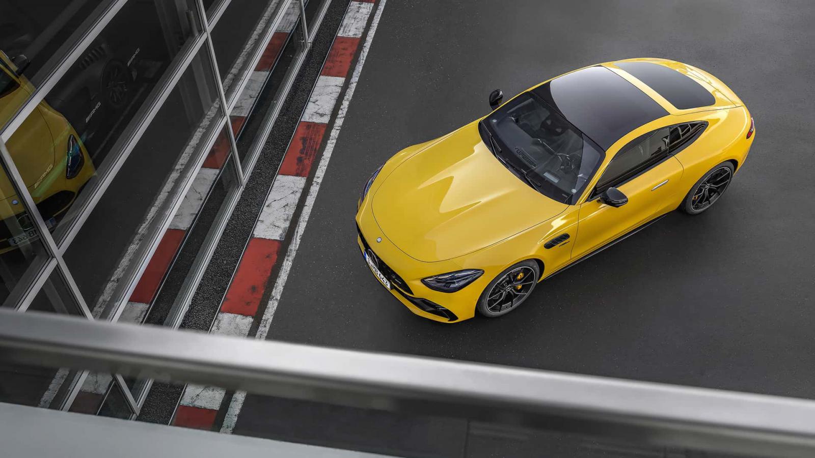 Νέα Mercedes-AMG GT 43 με 421 ίππους και τούρμπο από τη F1!